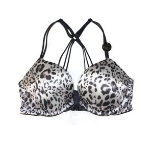 Victoria’s Secret bombshell miraculous plunge push-up adds two cup sizes